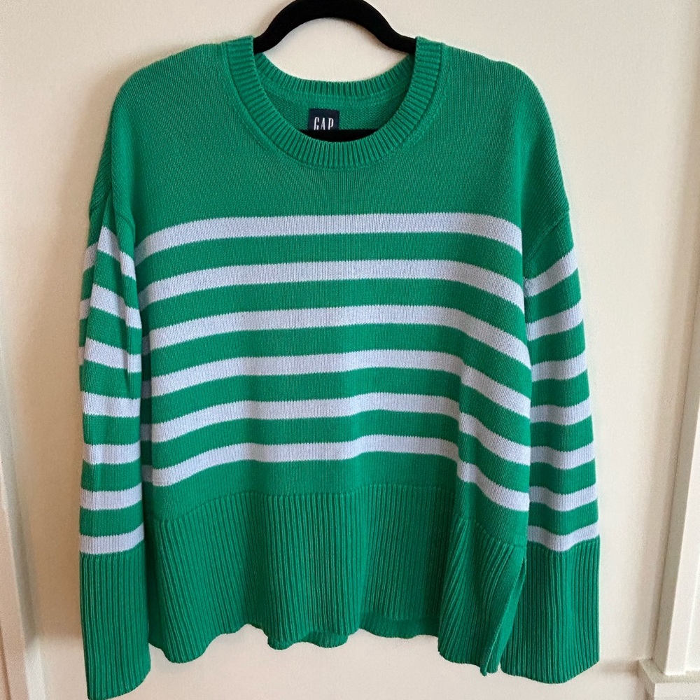 GAP Women's Sweater in Green and pale blue Stripes